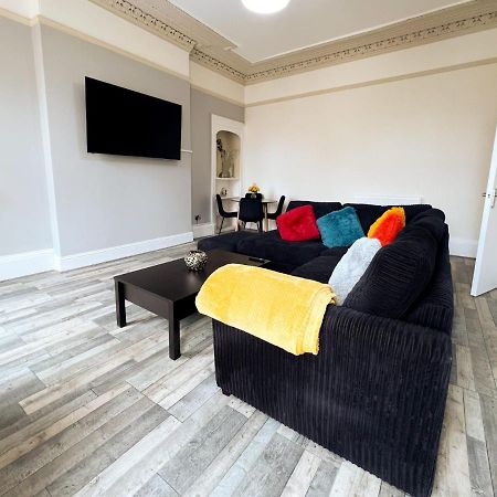 Premium 2Br Flat In The City Centre 글라스고 외부 사진