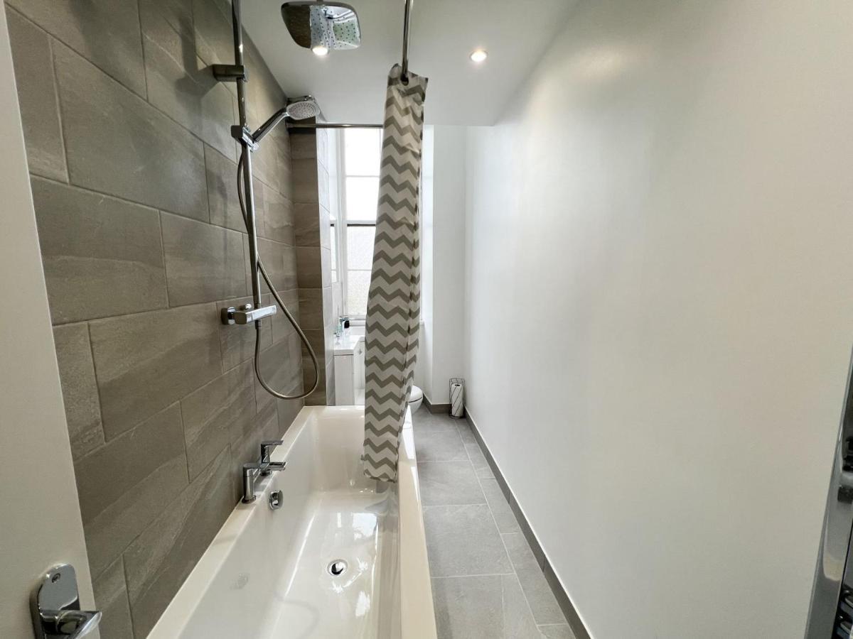 Premium 2Br Flat In The City Centre 글라스고 외부 사진